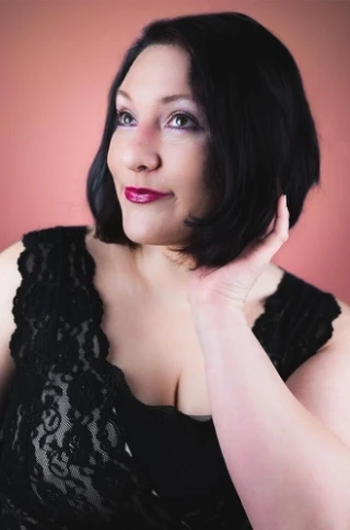 Vivian Lee Wood