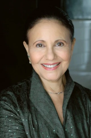 Julie Garfield