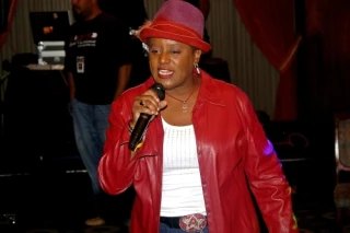 Annie McKnight
