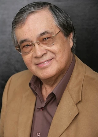 Roger Lowe