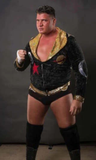 Desirable Dustin
