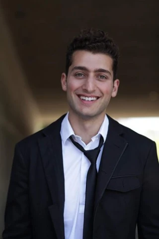 Lee Petropoulos
