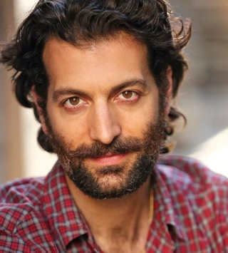 Dennis Apergis