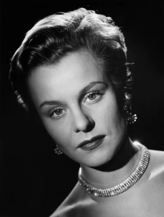 Eva Ingeborg Scholz