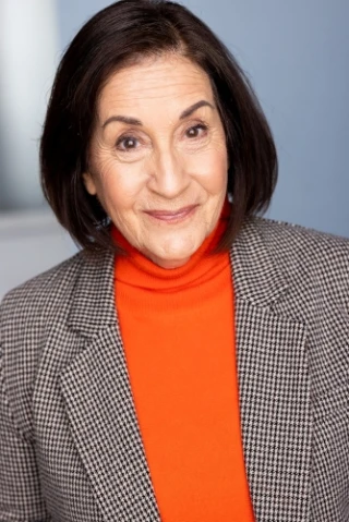 Connie Nelson
