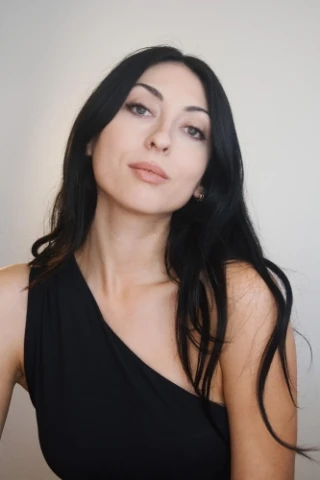 Claire Andrew