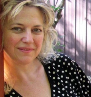 Anne Cattaruzza