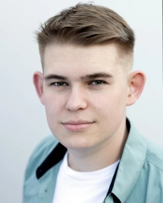 Frankie Creagh-Leslie