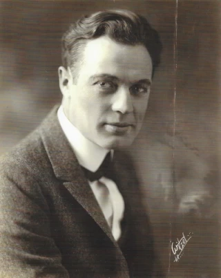 Forrest Taylor