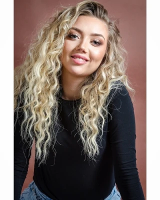 Alexandra Potter