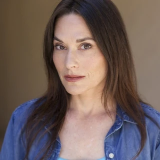 Mia Drake
