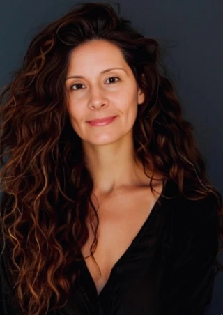 Angela Deiss