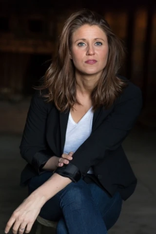 Elle Shaw