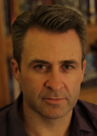 Aaron Sterns