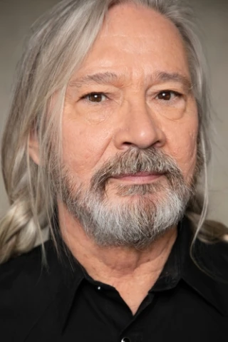 Thomas Peterson