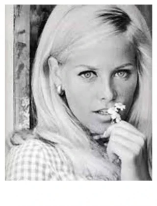 Carole Eastman