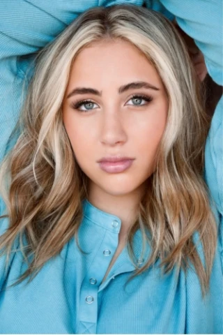 Ava Kolker
