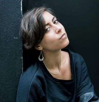 Ariane Louis