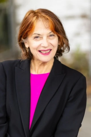 Lisa Stathoplos