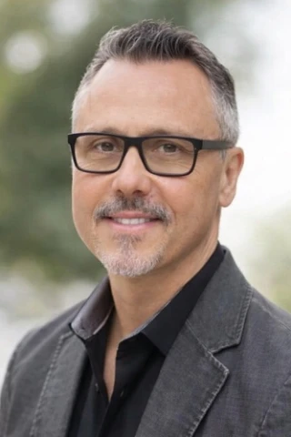 Tim Harrington