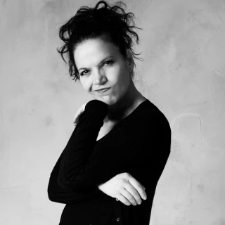 Sandra L. Rostirolla