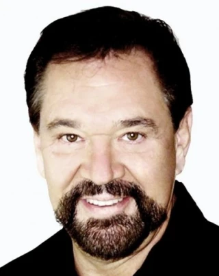Lew Phillips