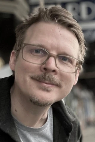 Justin Jones