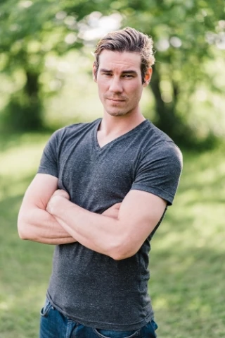 Aaron Jones Beck
