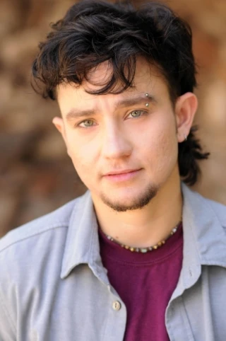 Bex Taylor-Klaus