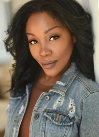 Shoni Baker