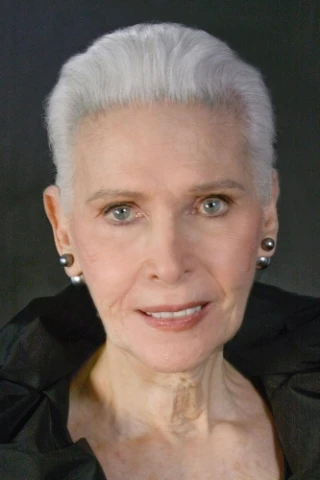 Nancy Ozelli