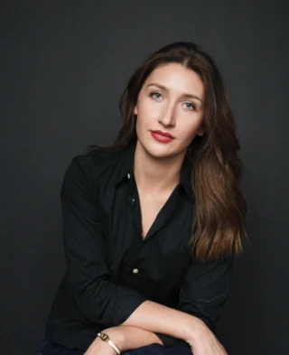 Eve Roth