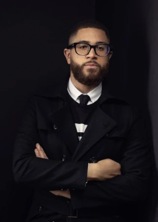 Stefan L. Smith