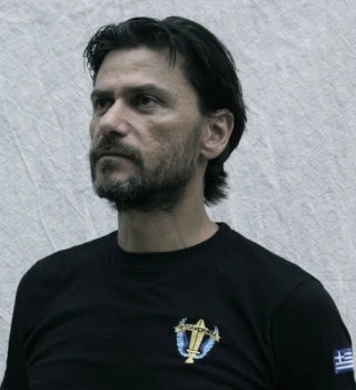 Aris Platon Mpougàs