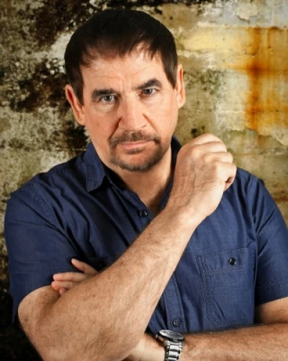 Ernesto Miyares
