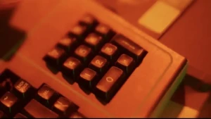Y2K: Paranoia Will Destroy Ya