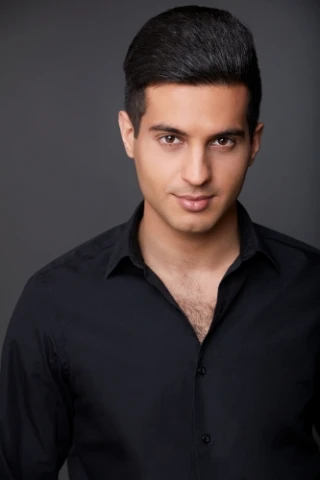 Manoosh Abtahi