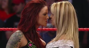 Trish Stratus vs. Lita