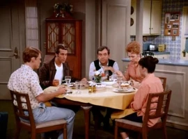 Fonzie Moves In