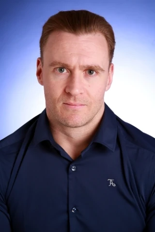Kit Sinnett