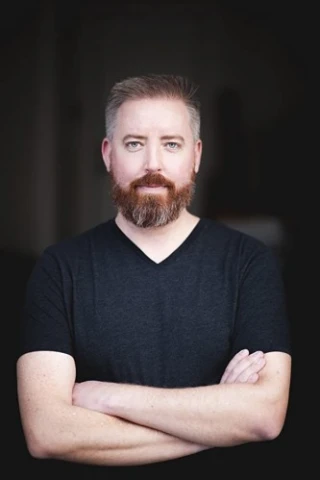 Michael T McIntosh