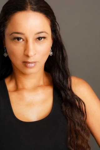 Eliane Reis