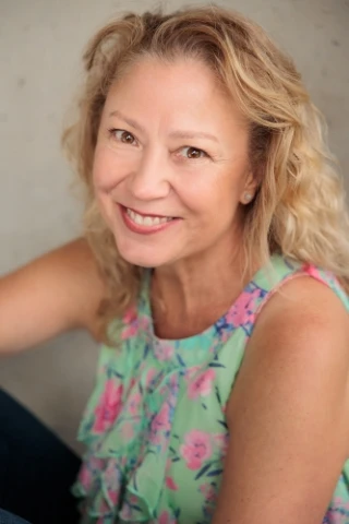 Vicki Gard