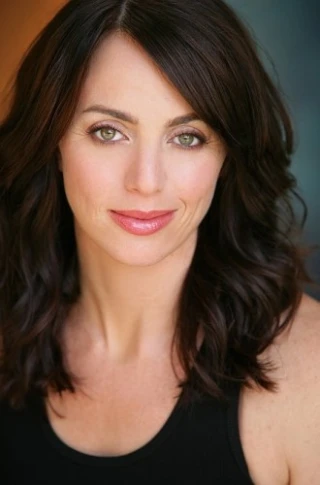 Annabeth Miller