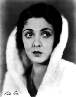 Lila Lee