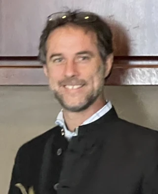 Andrew McLean