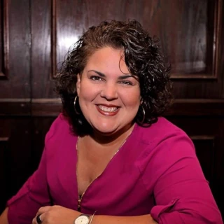 Susan Lang