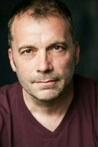 Nicolas Tennant