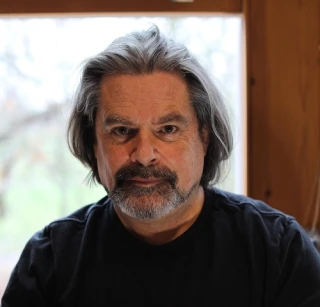 Mark Lo