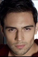 Isaac Reyes